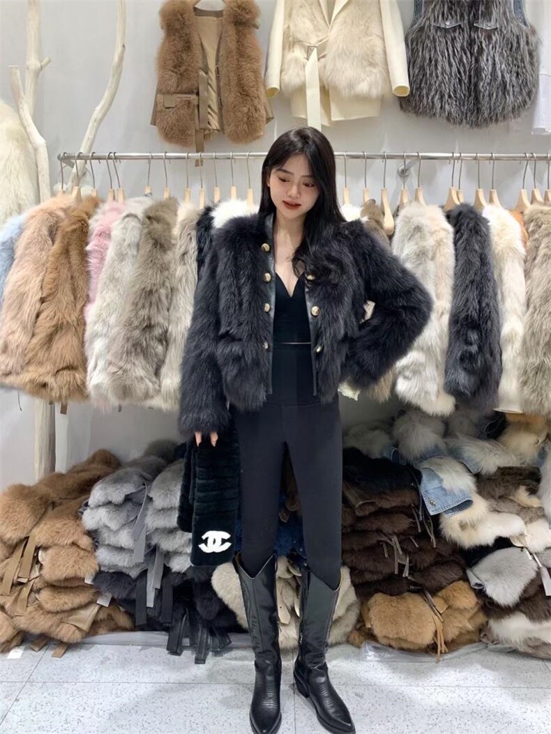 冬季新款狐狸毛外套，其它，邱小姐