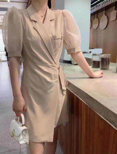 夏季新款连衣裙，西装套装，女装连衣裙，欧蔓意