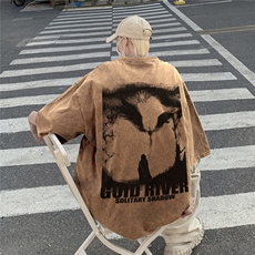 卡其色