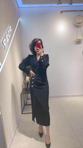 新款女人味连衣裙，女装连衣裙，珀莎