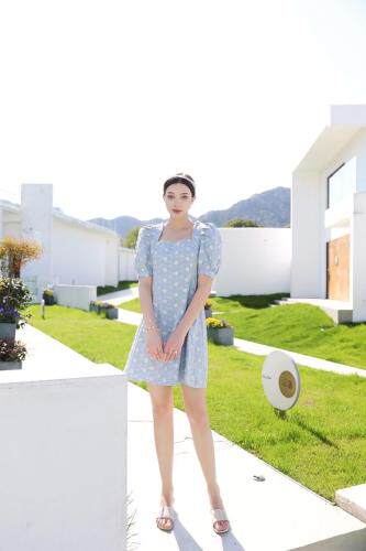夏装新款提花修身连衣裙，女装连衣裙，忆思妤
