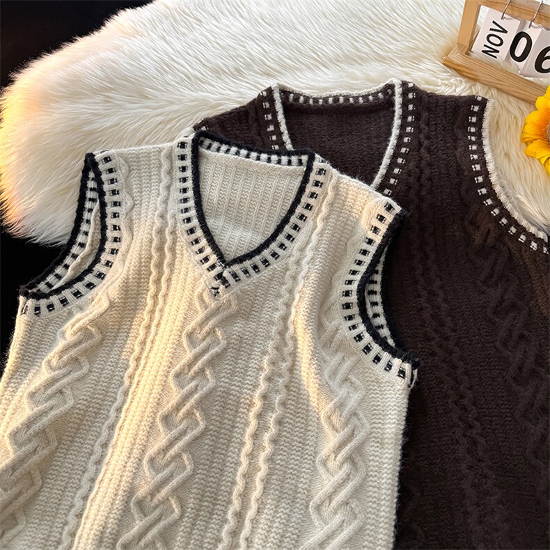 2025秋冬季针织马甲搭配衬衫叠穿设计感V领毛衣日系背心BX92=38，男装背心/马甲，电商B278