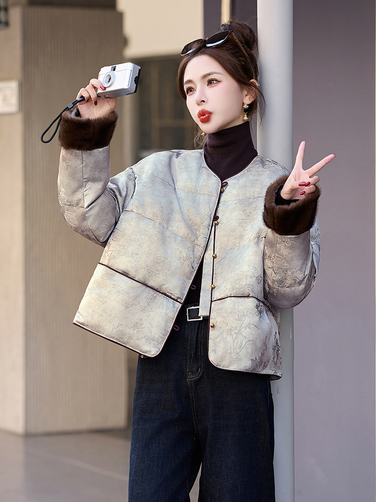 新中式提花国风羽绒服女2024冬新款小个子爆款气质保暖白鸭绒外套,女装羽绒服,橙子家