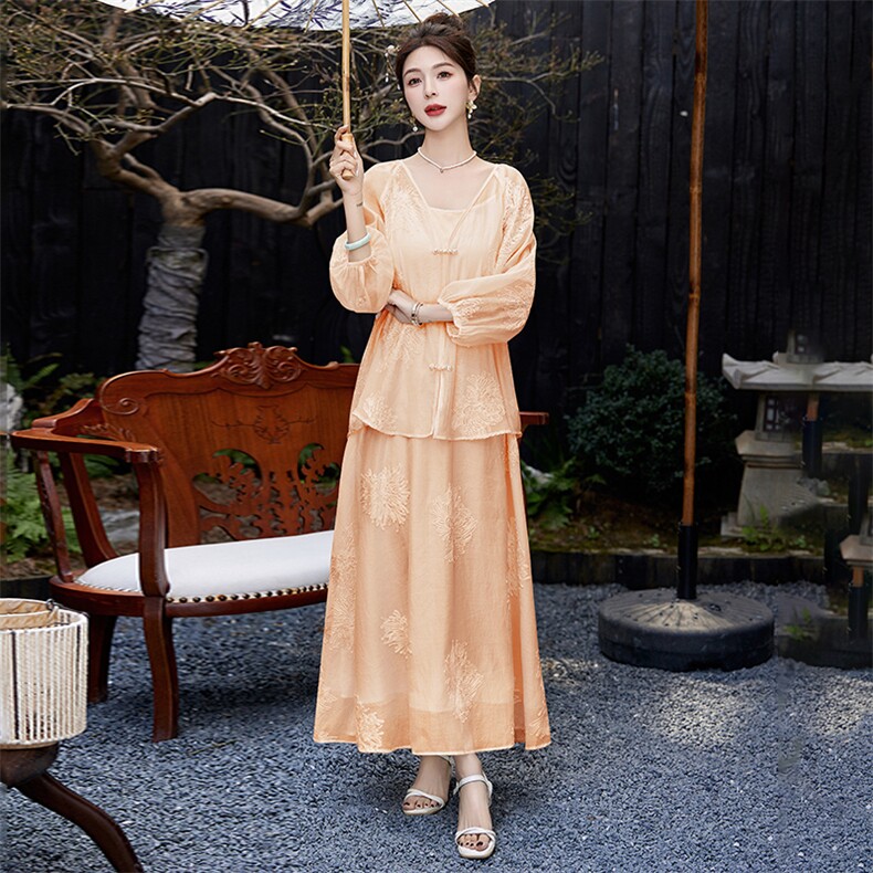 温柔橘粉色刺绣套装裙女2024夏季新款贵夫人盘扣上衣半身裙两件套,女装套装/套裙,尚娜萱