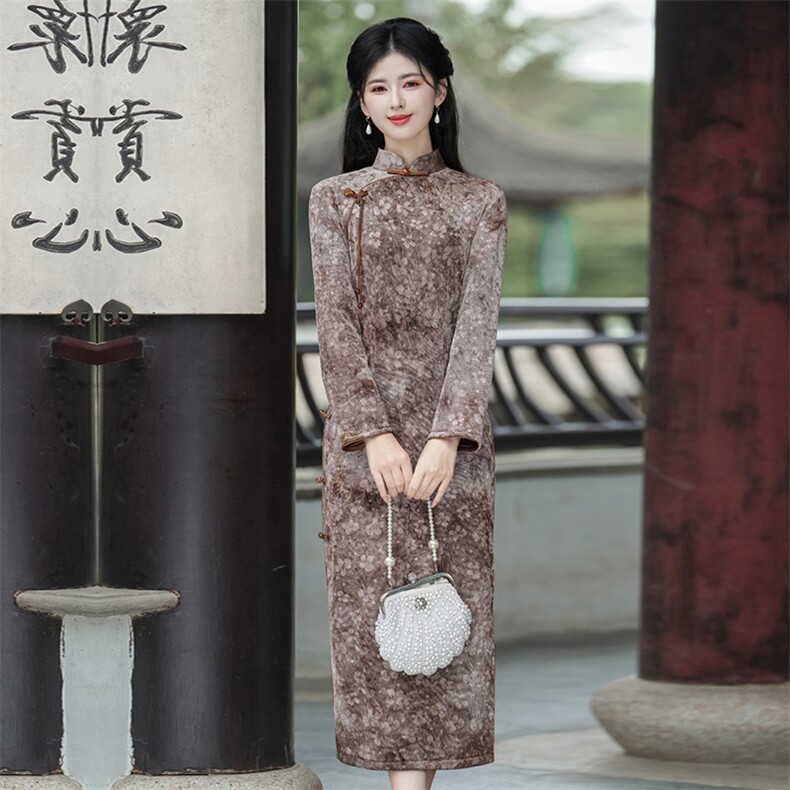 新中式风立领流苏盘扣纤格绒加绒旗袍2653P155,女装汉服/婚纱/旗袍/礼服,乐衣轩