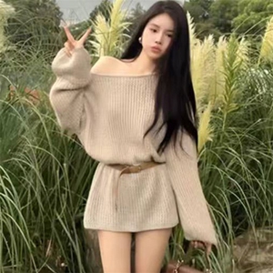 法式气质一字肩腰带针织衫女早秋新款慵懒风时尚洋气百搭外穿罩衫