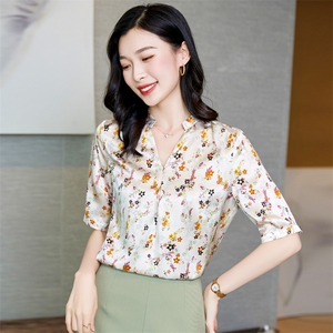 真丝衬衫女装短袖重磅桑蚕丝上衣衬衣大码V领t恤中老年妈妈装夏装图片