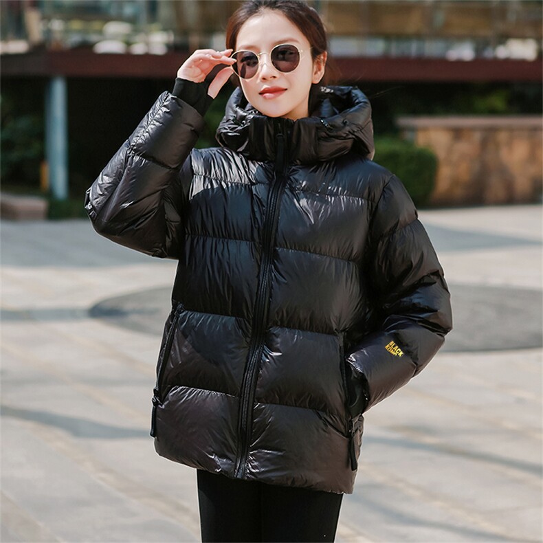 黑金羽绒服女款女冬装短款韩版2025新款连帽白鸭绒保暖外套，女装羽绒服，灵动羽绒服工厂