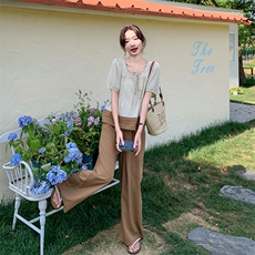 慵懒松弛感休闲套装女2025夏季穿搭一整套泡泡袖上衣阔腿裤两件套，女装套装/套裙，维壹