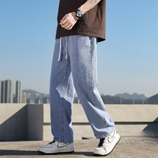 浅蓝色