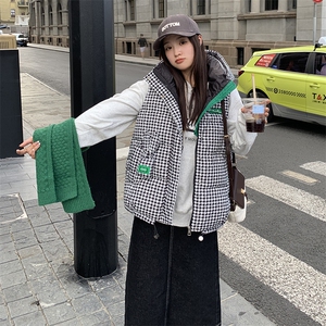 现货冬装羽绒服马甲图片
