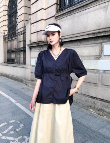 夏季新款，韩版收腰小衫，女装，依纤