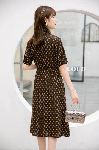 （现货）连衣裙，女装连衣裙，伊娜蕾尔