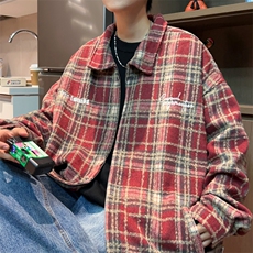 红色