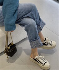 翻边字母直筒牛仔裤，女装牛仔裤，朵朵鱼