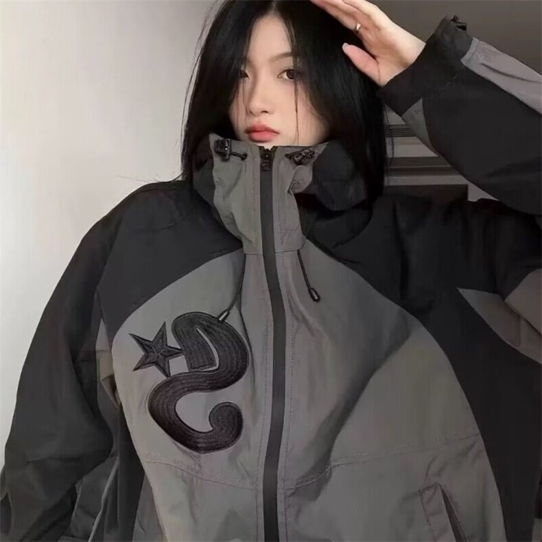 2025时尚美式街头拼接加厚防晒衣服冲锋衣个性宽松户外机能外套女,女装短外套,星座506A