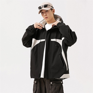 秋季现货连帽夹克男户外冲锋衣外套DSA157B-JK7810-P75,粗壮型腿穿搭男图片