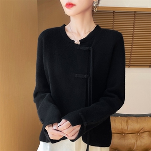优雅气质秋冬新款简约盘扣羊毛开衫 显瘦百搭时尚外套图片