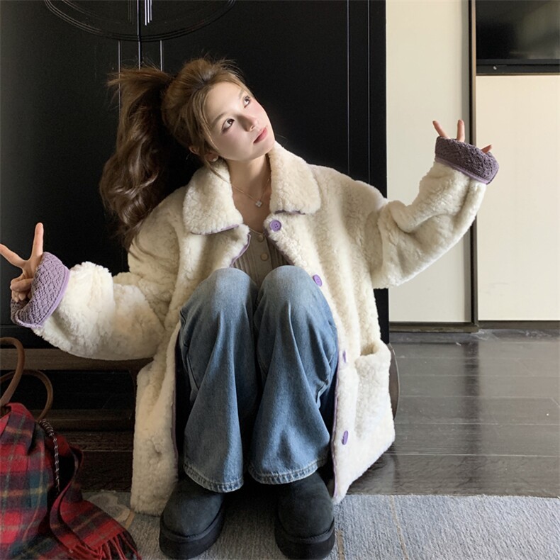 米白色超好看羊羔毛外套2024新款女冬甜美减龄短款皮毛一体棉服,女装毛呢外套,帛香坊