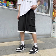 黑色