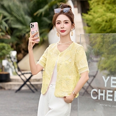 风短款外套女2025夏季新款小个子显瘦减龄开衫上衣ZQ2556绝美超火，女装短外套，众宇琦