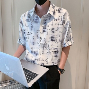 网络图 花衬衫潮牌字母满印短袖衬衣男士韩版修身休闲中袖上衣图片