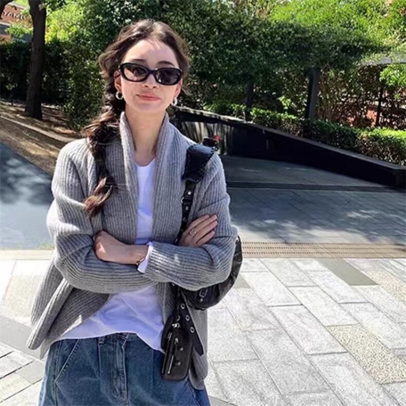 2025年秋季新款纯色针织开衫时尚休闲百搭，女装针织衫/毛衣，旭驰羊绒