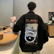 黑色
