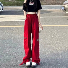 红色