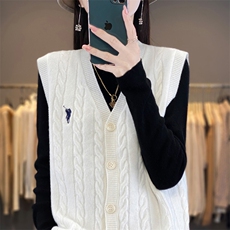 白色