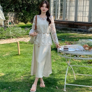 法式缕空吊带连衣裙女2025春夏新款高级感气质宽松显瘦长裙两件套，女装套装/套裙，心心服饰