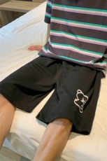 港风直筒小熊印花宽松休闲短裤男松紧腰运动裤D201-DM31-P30，男装牛仔裤，电商D321-1