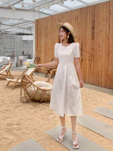 赦本风连衣裙，女装连衣裙，圣姿源