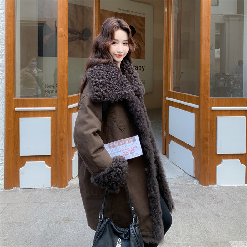 女士cleanfit2025年冬季女装女士长款羽绒皮草图片