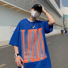 蓝色