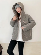 2025冬装新款修身保暖时尚菱形格个性拼接女士棉服外套，女装棉衣/棉服，江忆布依