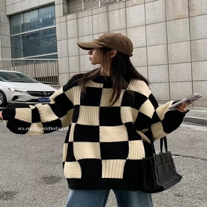 2025年新款设计感小众新年棋盘格毛衣女秋冬季上衣打底衫内搭
