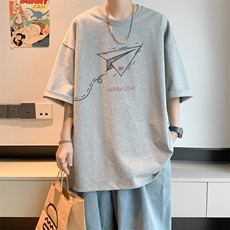 浅灰色