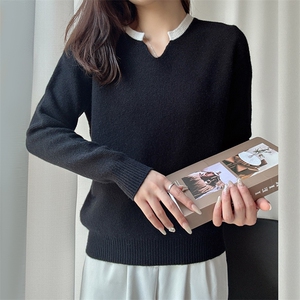 春季新款圆领假两件美丽奴羊毛针织打底衫女宽松韩版拼色毛衣内搭图片