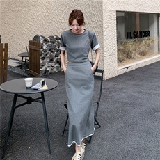 【现货】灰色短上衣+半身裙1C045-H550P135K198，女装套装/套裙，红龙果
