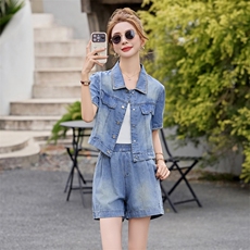 欧货牛仔套装2025夏季新款时尚宽松好穿短袖上衣短裤两件套潮款女，女装套装/套裙，意芙