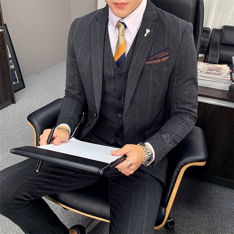 秋冬新款条纹西服套装男三件套西装修身刺绣小西装A470-TZ19,男装西服套装,电商A207