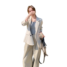 白色西装外套女设计感小众2025春季新款西服女可盐可甜休闲小西装，女装西装，秋水欣儿