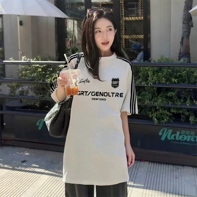 抖音得物品质二开240克宽松纯棉美式潮牌印花三条杠中性风短袖T恤,男装T恤,电商A486