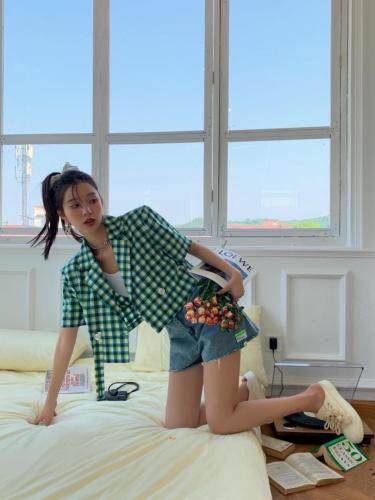 【现货】2021夏季新品百搭绿格子上衣，女装，blue face