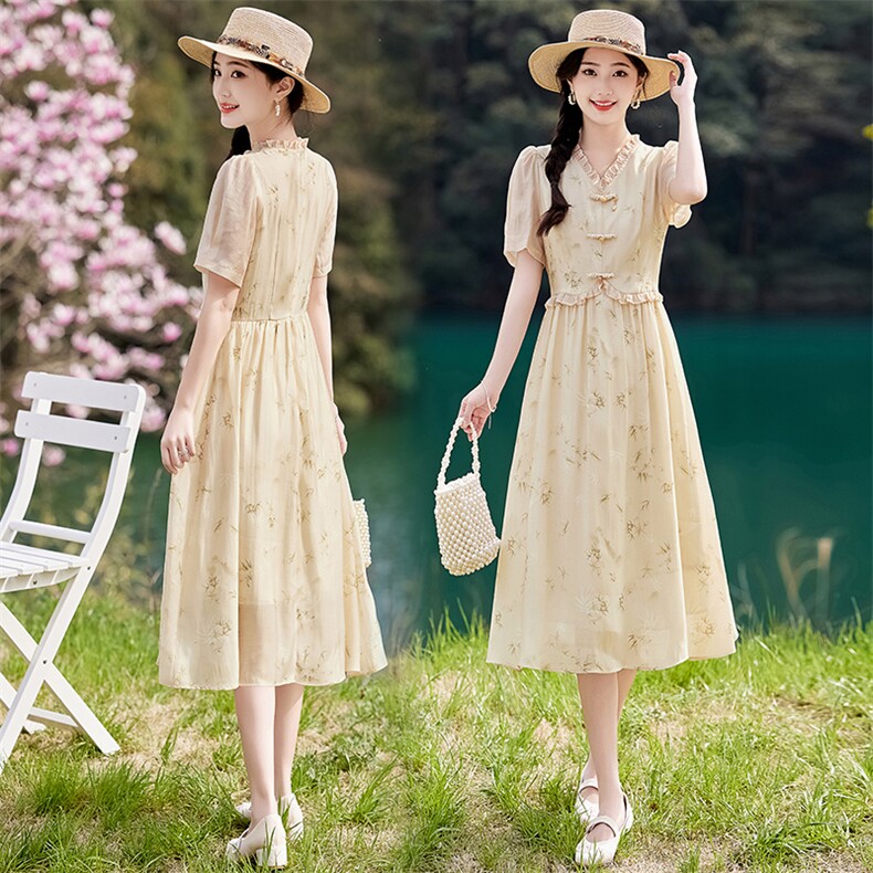 碎花桔梗连衣裙女装2024夏季新款木耳领拼接气质时尚显瘦中长裙子，女装连衣裙，魅丽静蓝