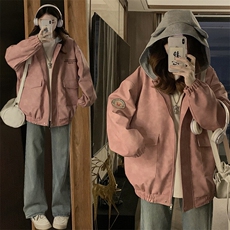 粉红色