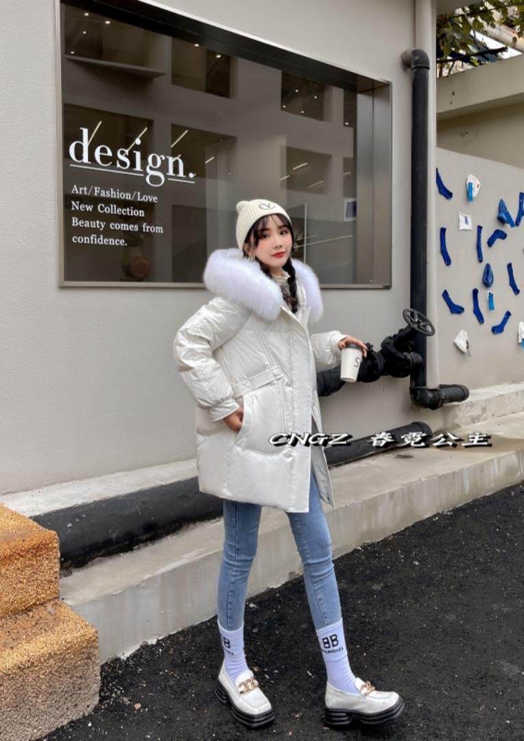 大毛领闪光羽绒服，女装羽绒服，春霓公主