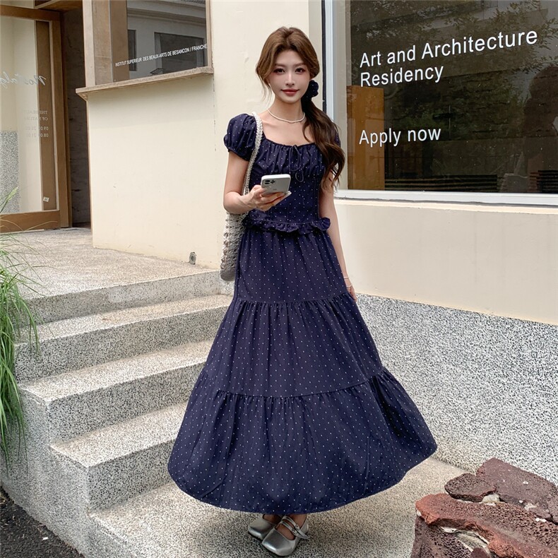 法式复古波点套装裙女2025年夏季新款温柔风减龄上衣半身裙两件套图片
