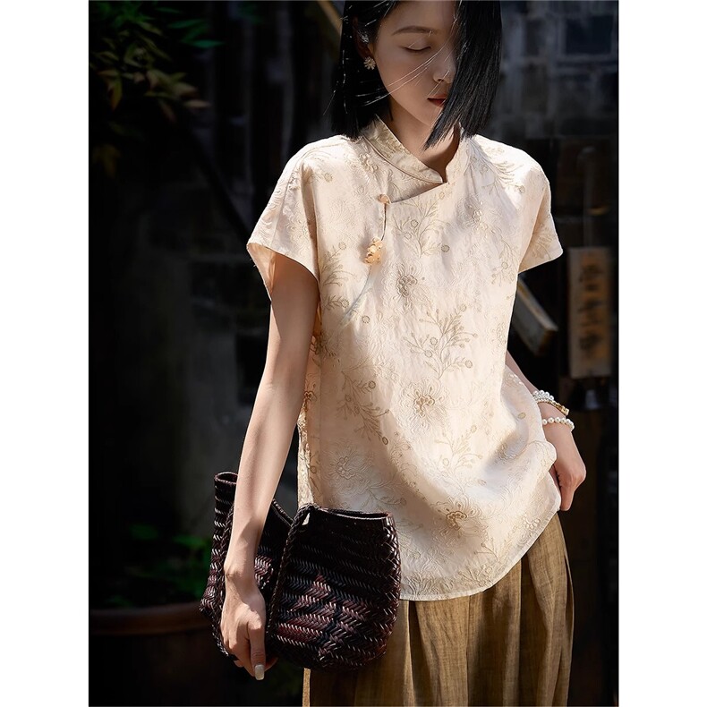 花上千枝·重工刺绣新中式立领真丝小上衣女新款，女装衬衫，梦白服饰厂